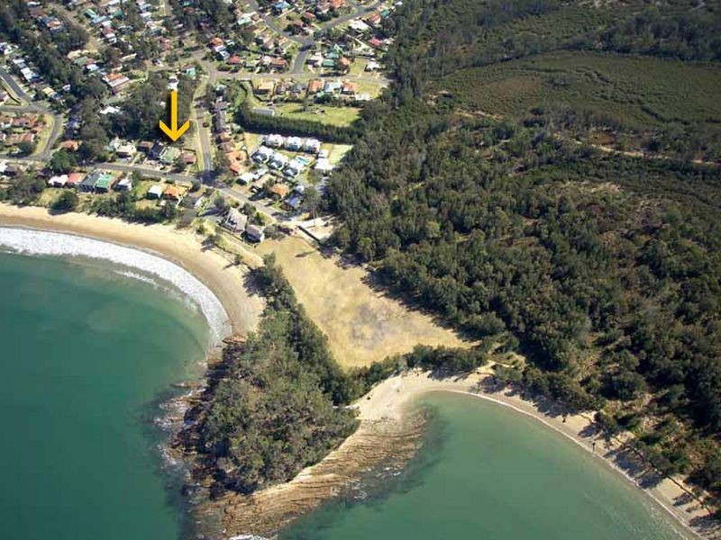 13 Myamba Parade, Surfside NSW 2536