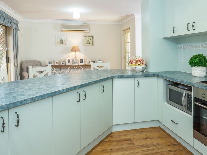 13 Myamba Parade, Surfside NSW 2536