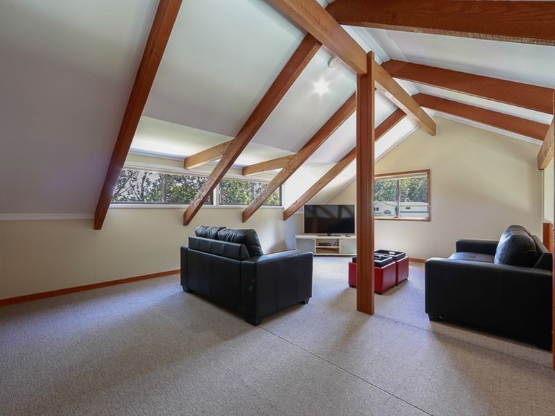 21 Clare Crescent, Batehaven NSW 2536