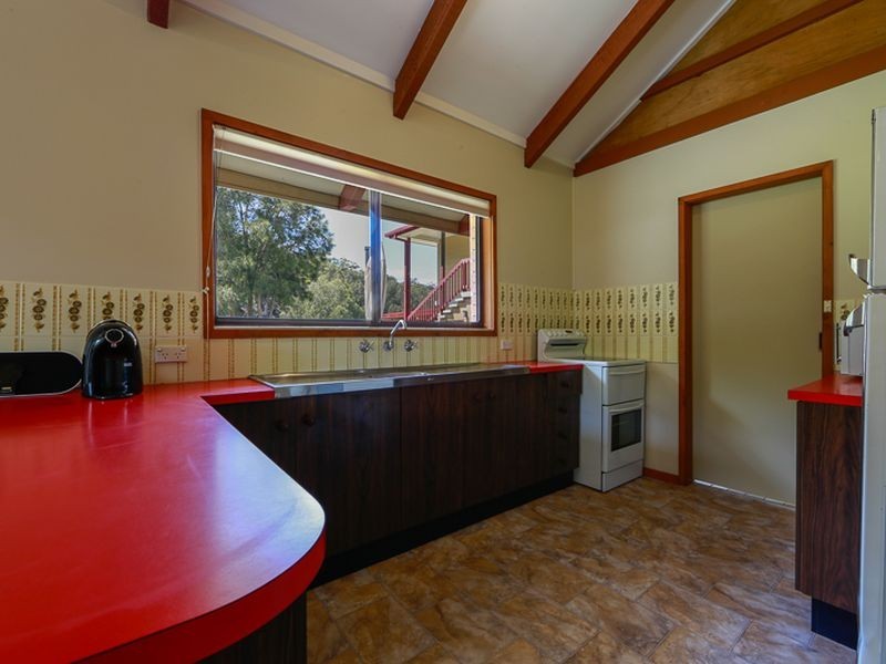 21 Clare Crescent, Batehaven NSW 2536