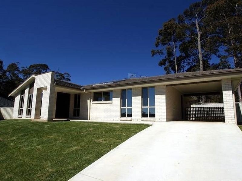 11 Luks Way, Batehaven NSW 2536