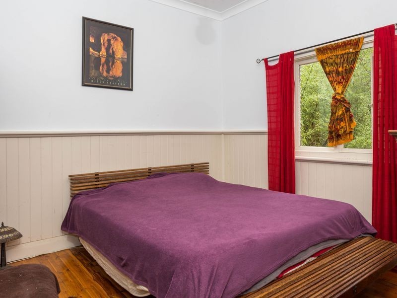 31 Buckenboura Road, Mogo NSW 2536