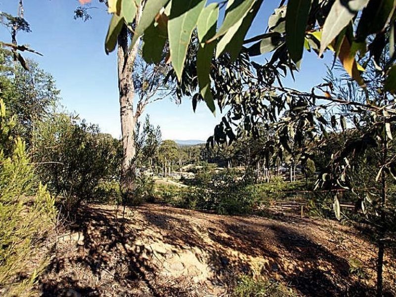 10 Litchfield Crescent, Long Beach NSW 2536