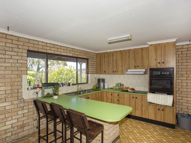 43 Bavarde Avenue, Batemans Bay NSW 2536