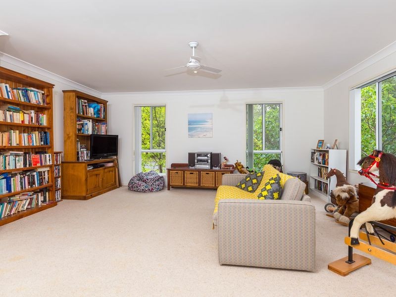 34 Wallarah Street, Surfside NSW 2536