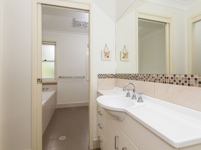 34 Wallarah Street, Surfside NSW 2536