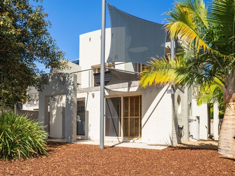 1/28 Michener Court, Long Beach NSW 2536