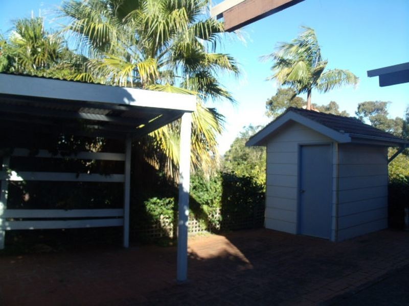 13a Sunset Blvde, Surfside NSW 2536