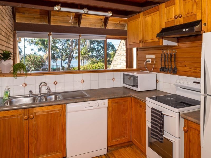 2/12 High Street, Batemans Bay NSW 2536