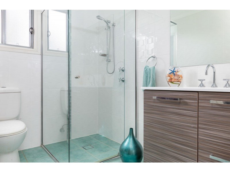 36 Foam Street, Surfside NSW 2536