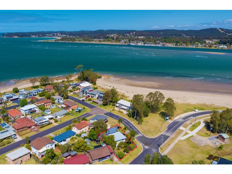36 Foam Street, Surfside NSW 2536