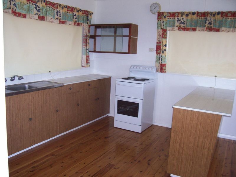 20 Bay Rd, Long Beach NSW 2536