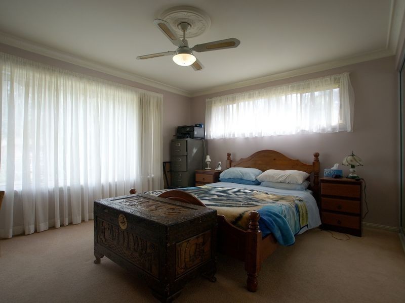 2/6 Myamba Pde, Surfside NSW 2536
