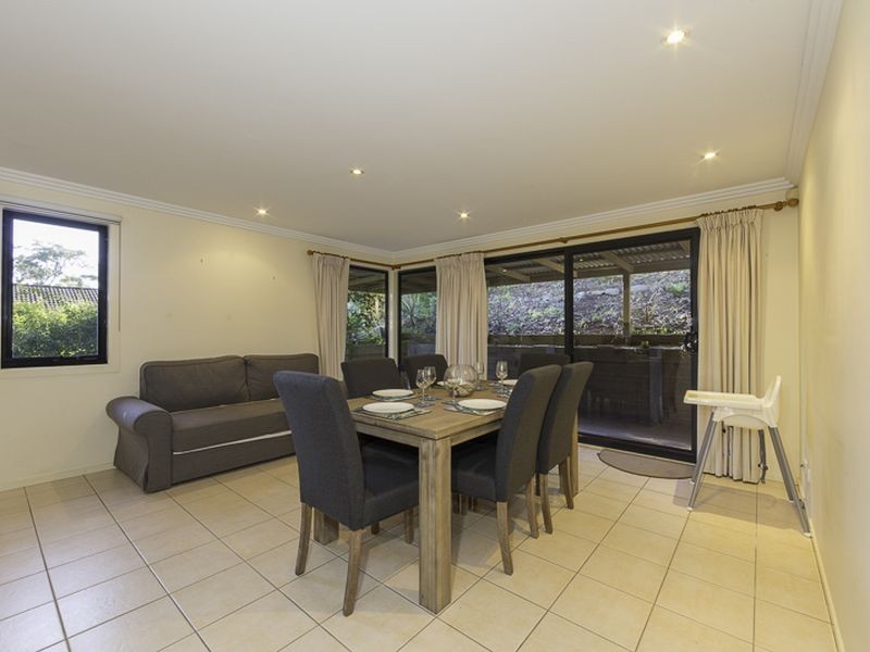 6 Bernadette Boulevard, Batehaven NSW 2536