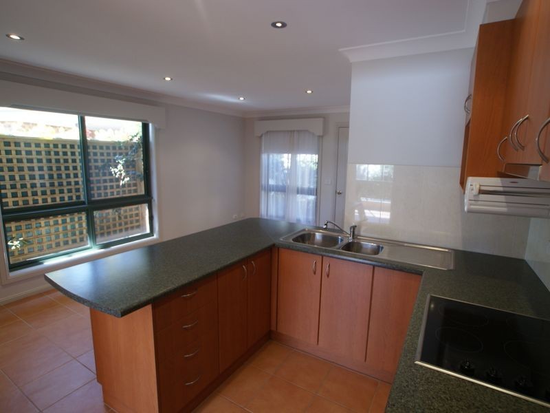 2/9 Mawson Place, Sunshine Bay NSW 2536