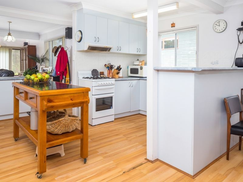 37 Canberra Avenue, South Durras NSW 2536