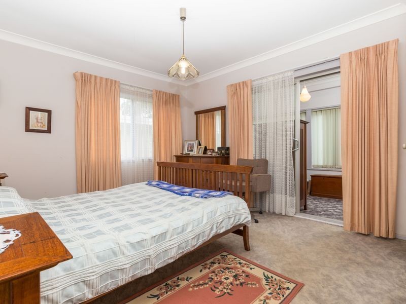 37 Canberra Avenue, South Durras NSW 2536