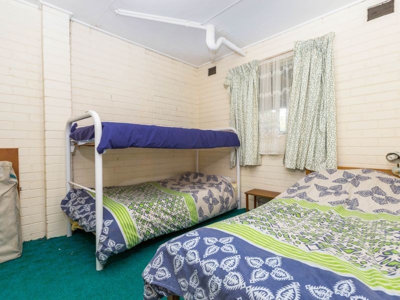 37 Canberra Avenue, South Durras NSW 2536