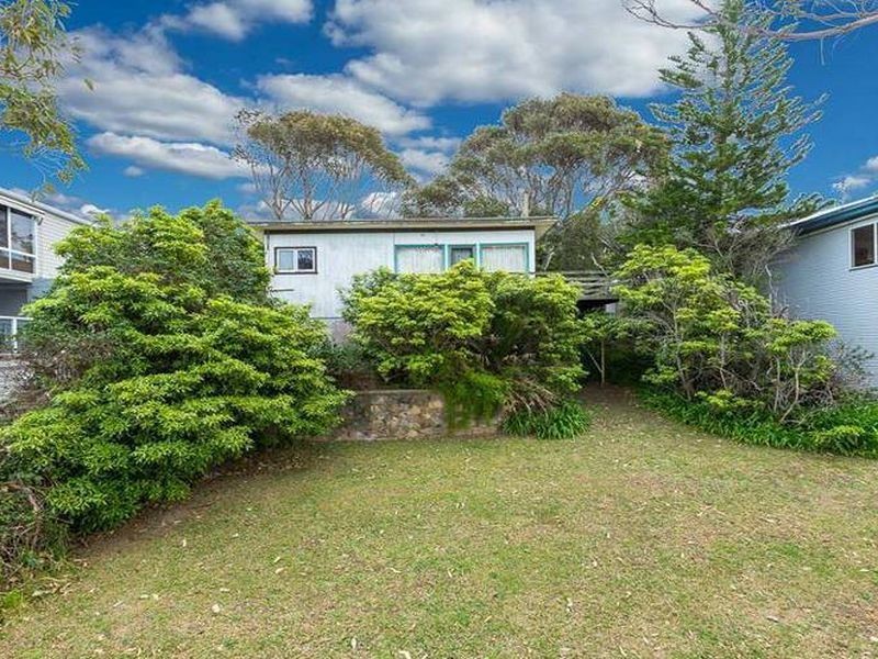 50 Iluka Avenue, Malua Bay NSW 2536