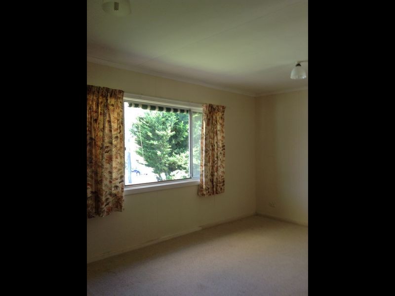 19 Edward Road, Batehaven NSW 2536
