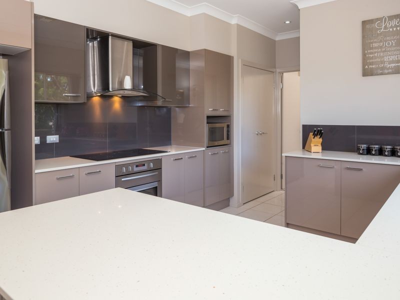 123 Cors Parade, North Batemans Bay NSW 2536