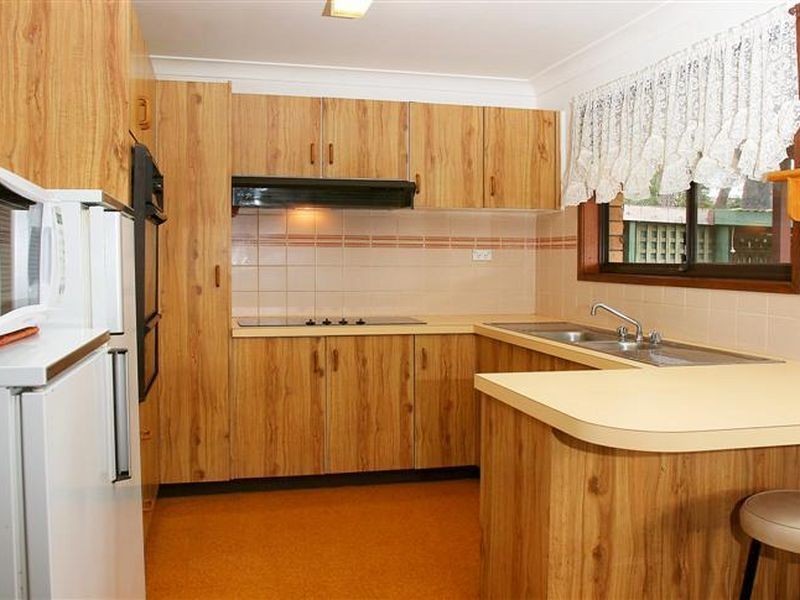 13 Marina Avenue, Surfside NSW 2536