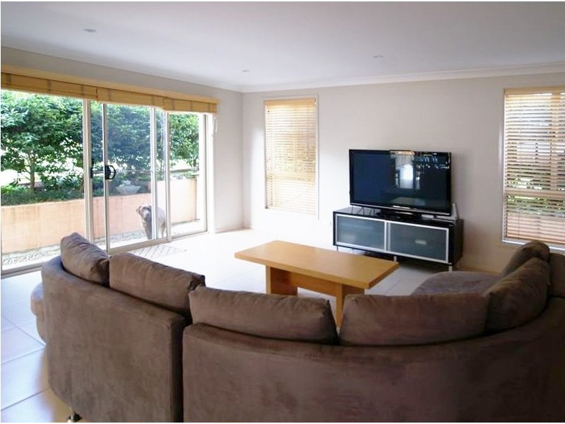 3 Gosse Place, Sunshine Bay NSW 2536