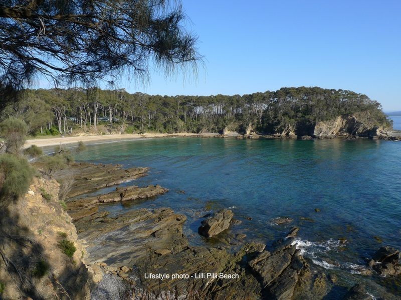 25 Bunderra Circuit, Malua Bay NSW 2536