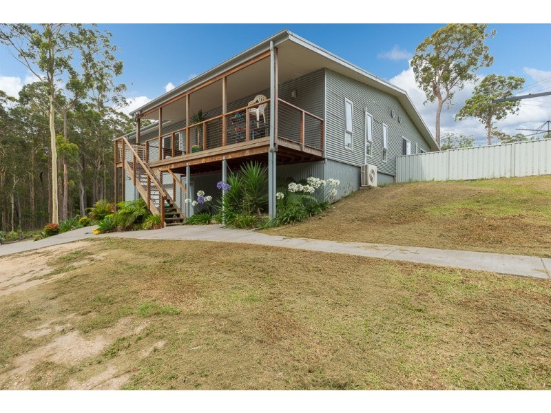 21 Innes Place, Long Beach NSW 2536