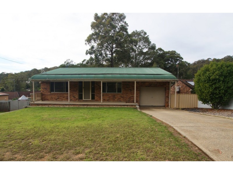3 Penguin Place, Catalina NSW 2536