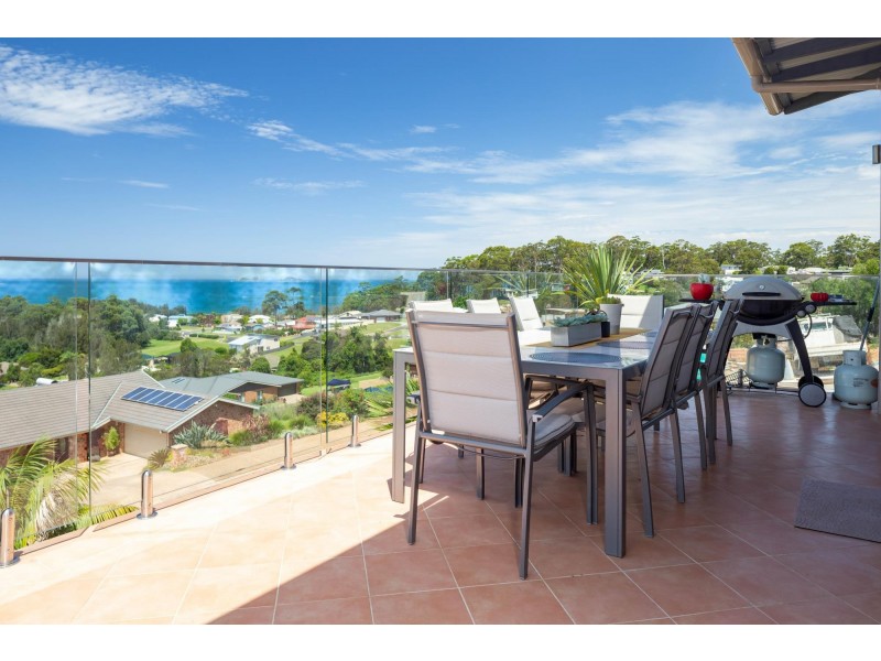 16 Mary Place, Long Beach NSW 2536