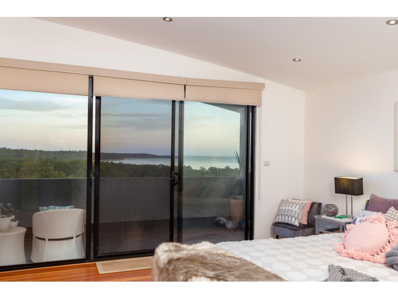 16 Mary Place, Long Beach NSW 2536