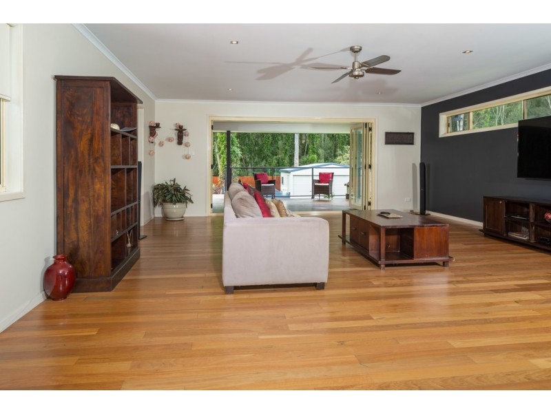 10 Renee Crescent, Moruya Heads NSW 2537