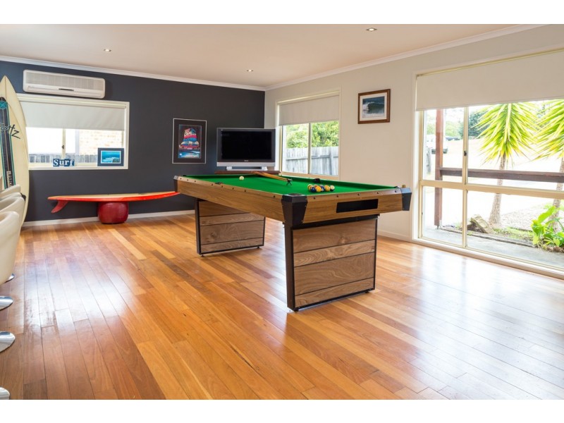 10 Renee Crescent, Moruya Heads NSW 2537