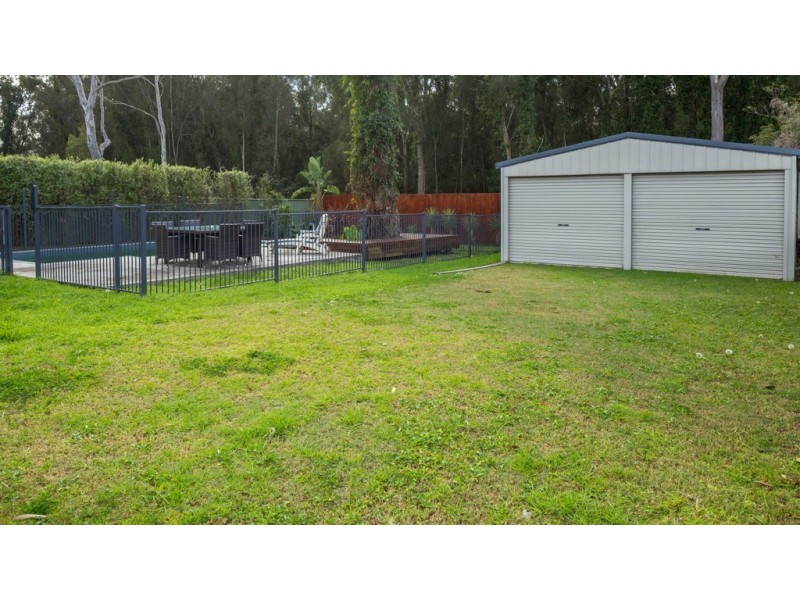 10 Renee Crescent, Moruya Heads NSW 2537