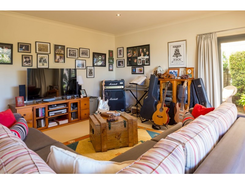 26B Henry Place, Long Beach NSW 2536