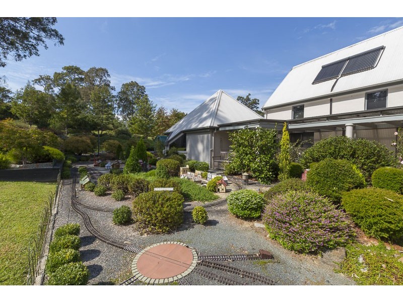 8 Cors Parade, North Batemans Bay NSW 2536