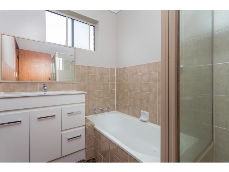 44 Cook Avenue, Surf Beach NSW 2536