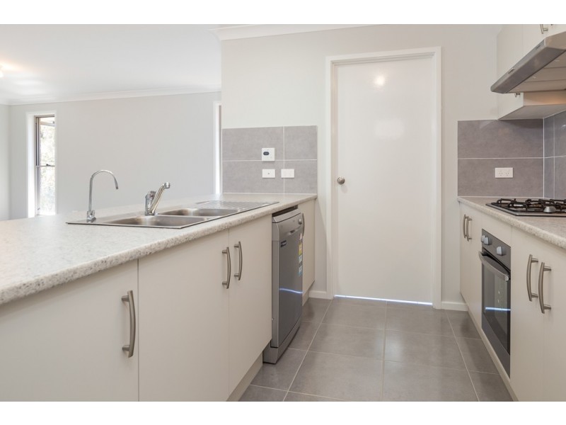 9 Litchfield Crescent, Long Beach NSW 2536