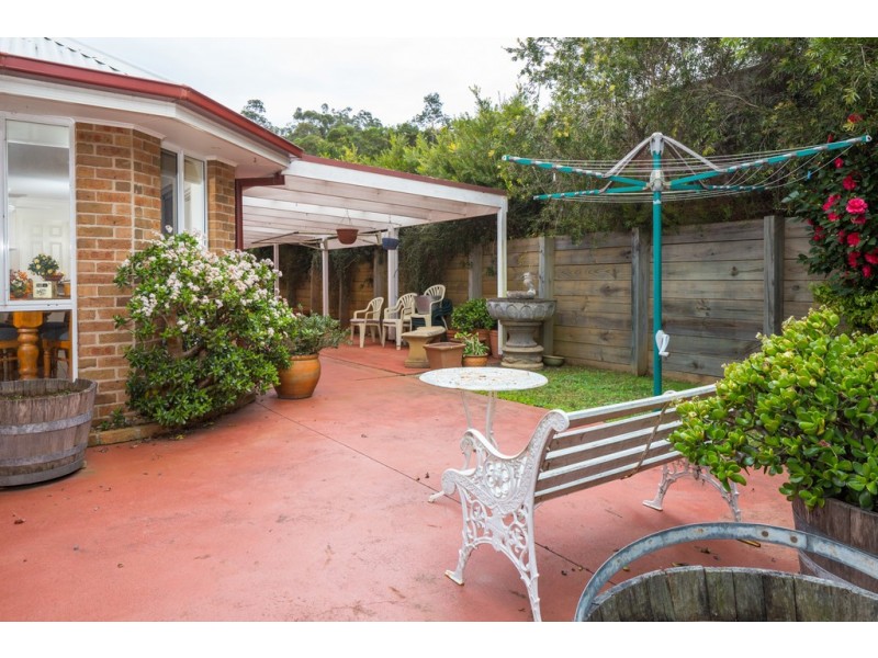 24 Broomfield Crescent, Long Beach NSW 2536