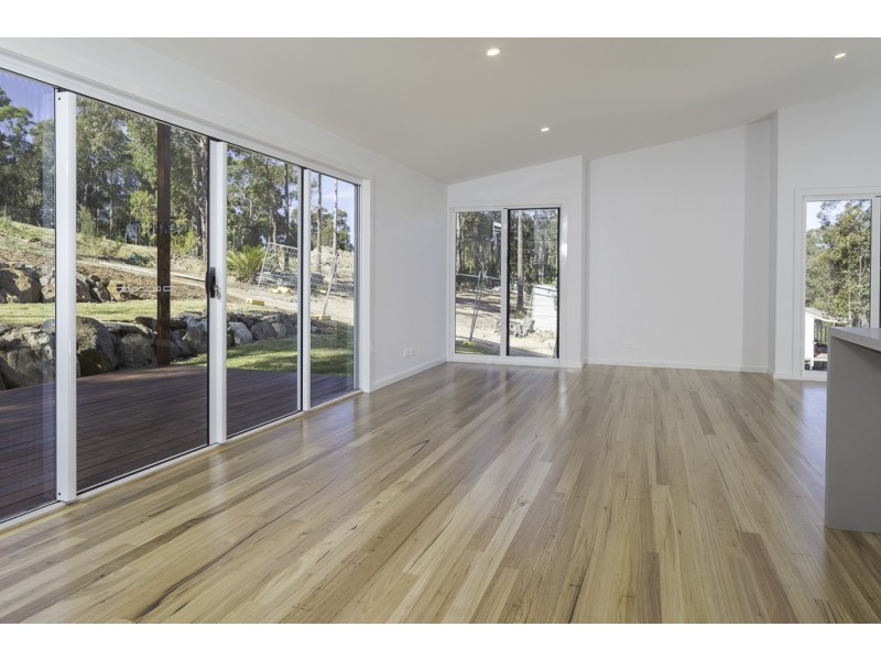 9 Bowerbird Place, Malua Bay NSW 2536