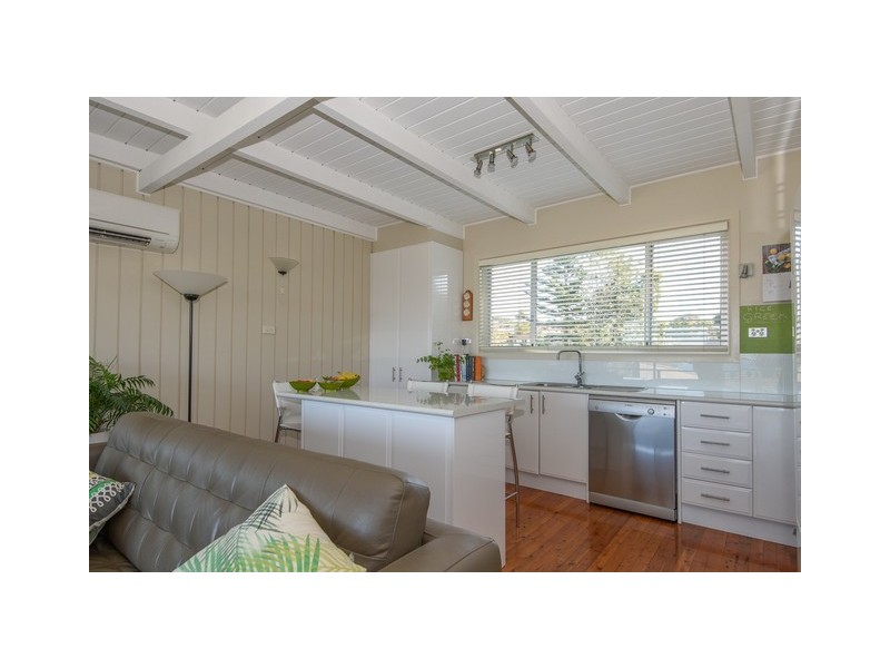 24 Calton Road, Batehaven NSW 2536