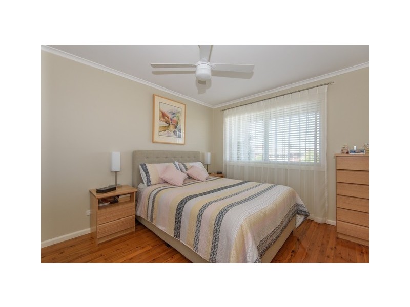 24 Calton Road, Batehaven NSW 2536
