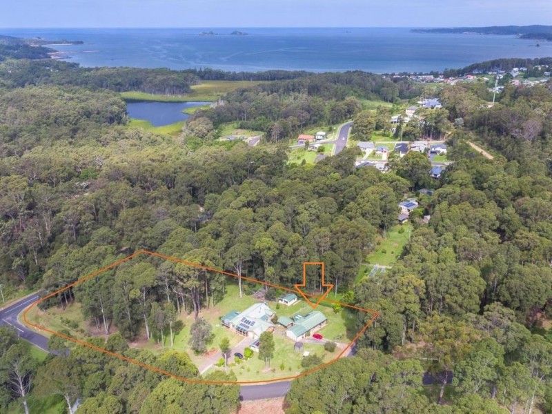 11 Barrakee Drive, Long Beach NSW 2536