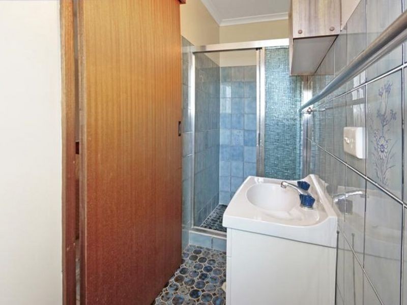 52 Pacific Road, Surf Beach NSW 2536