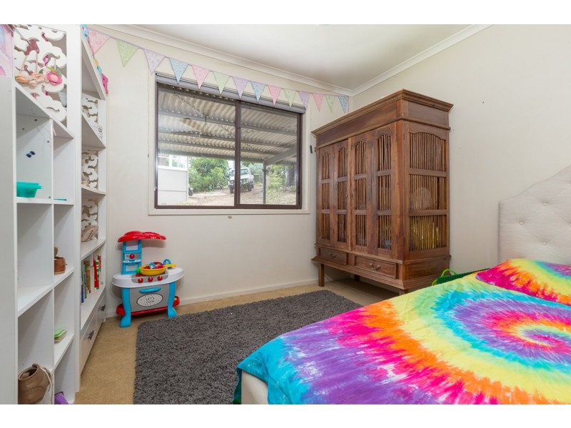 10 Berrima Parade, Surfside NSW 2536