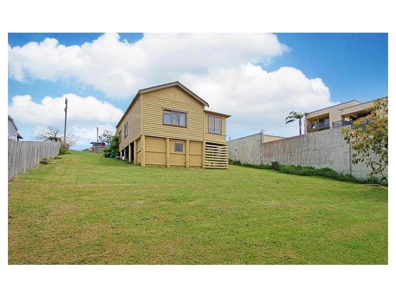 15 Bent Street, Batemans Bay NSW 2536