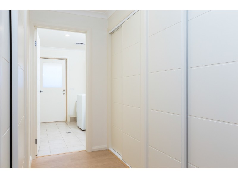 11 Dawarra Street, Tomakin NSW 2537