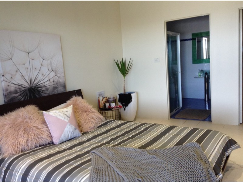 16 Mary Place, Long Beach NSW 2536