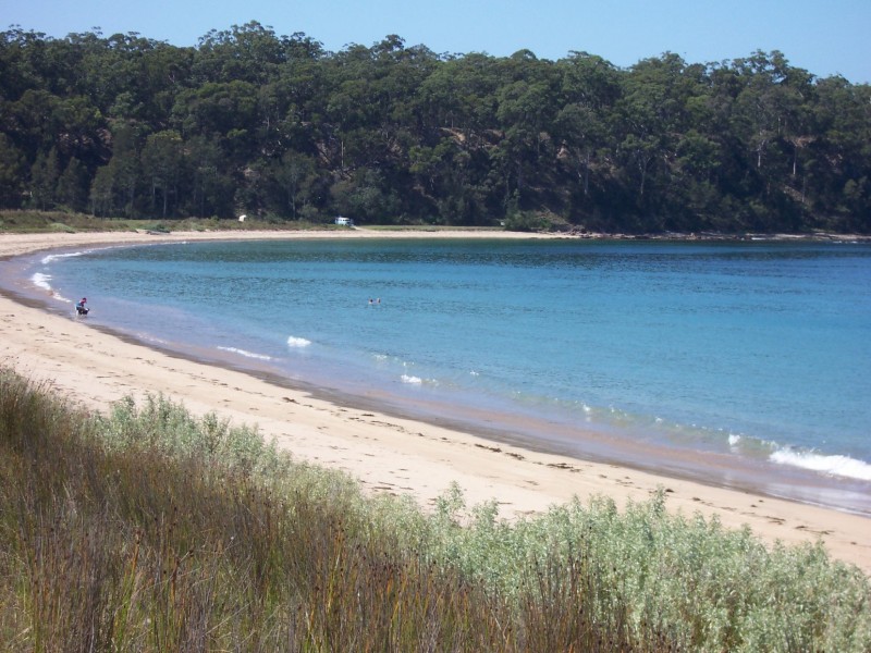 18 Belbowrie Parade, Maloneys Beach NSW 2536